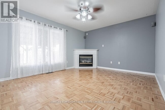 Photo du bâtiment - 20 Hopecrest Pl