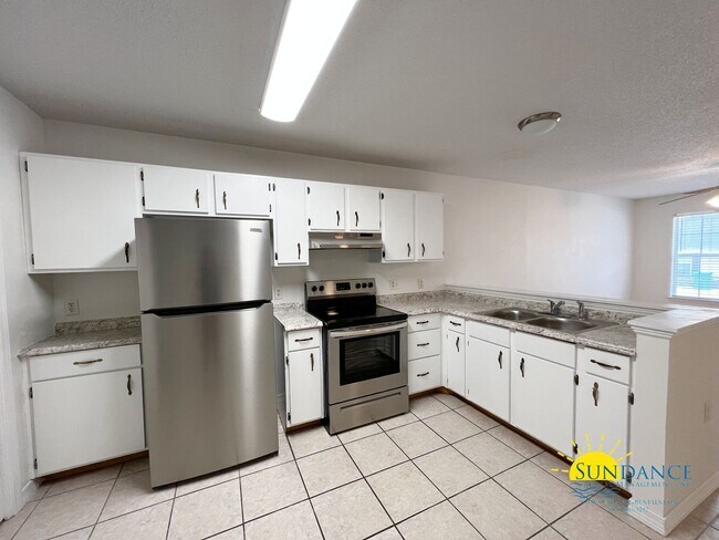 Foto del edificio - Quaint 2 Bedroom Home in Crestview!