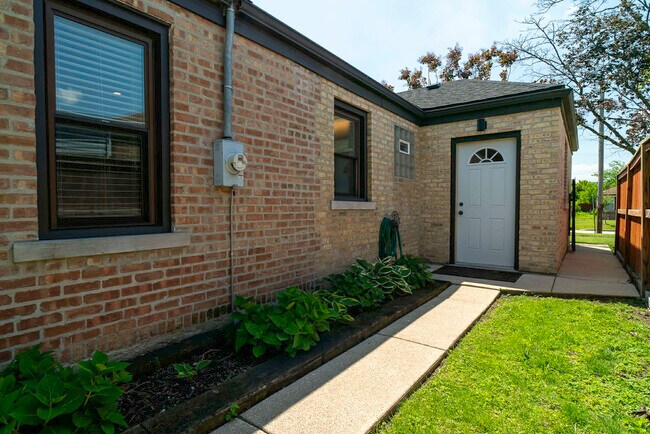 Foto del edificio - 2537 Willow St