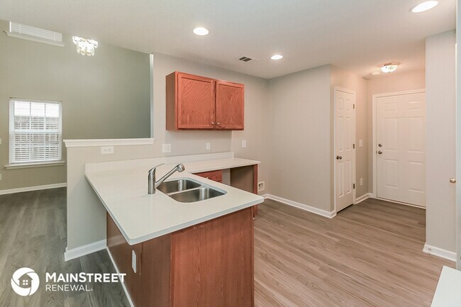 Foto del edificio - 3355 Sable Chase Ln