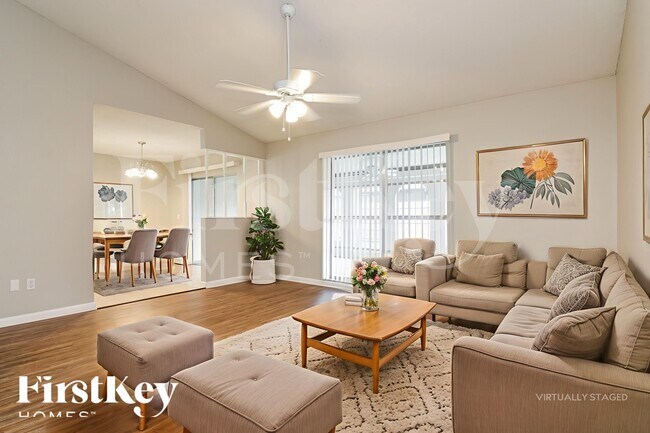 Foto del edificio - 4071 Forecast Dr