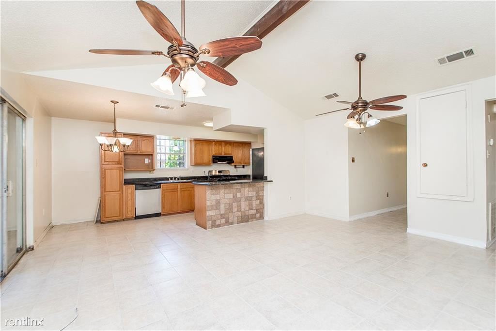 Primary Photo - 3 br, 2 bath House - 3120 Preston Pl