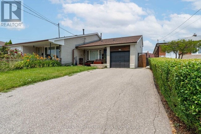 Building Photo - 192 Giltspur Dr