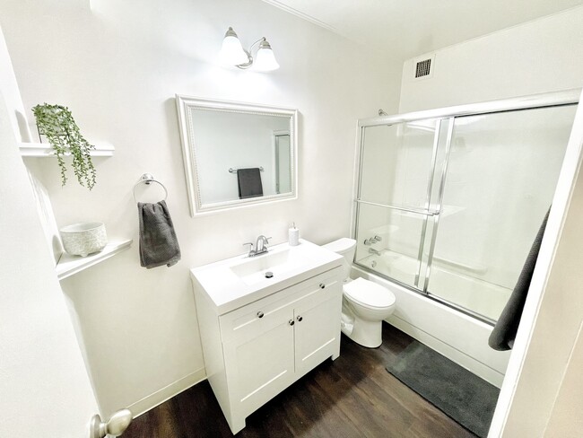 Baño de la suite Highlander - Highland Towers Apartments