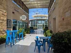 Building Photo - 10323 Granite Ct