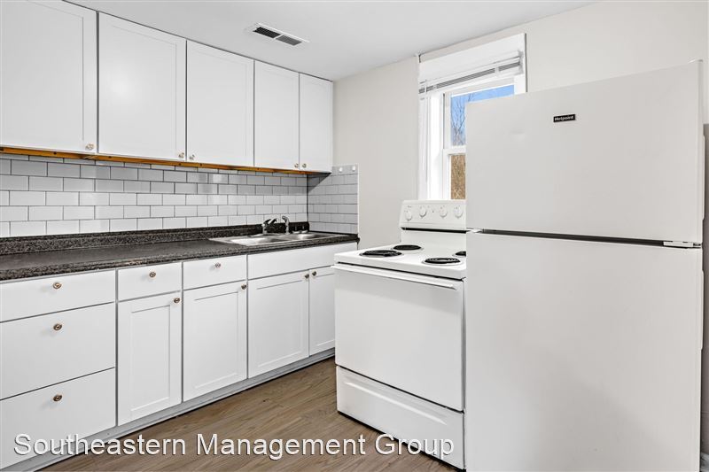 Foto principal - 4208 S Rhett Ave