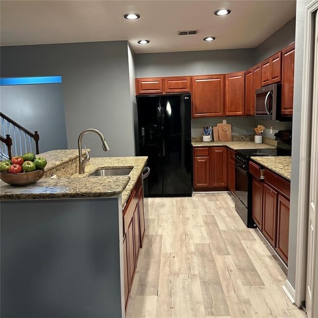 Foto del edificio - 944 Killarney Ln