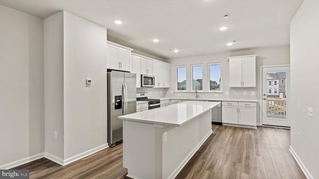 Primary Photo - 15071 Jaxton Sq Ln