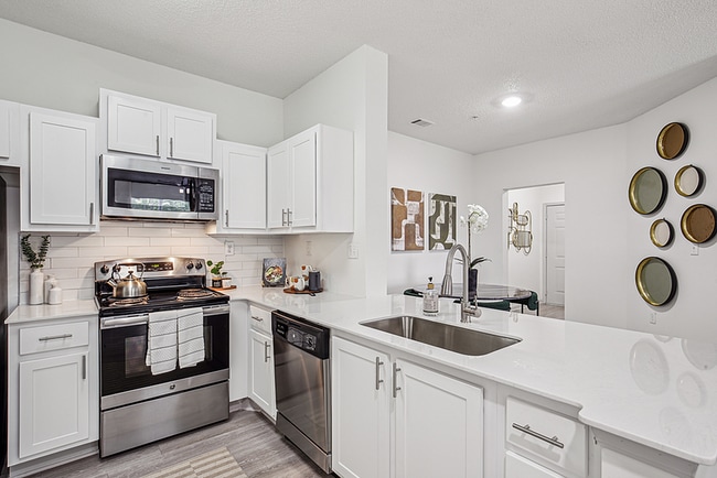 Photo - Halston Shiloh Valley Apartments