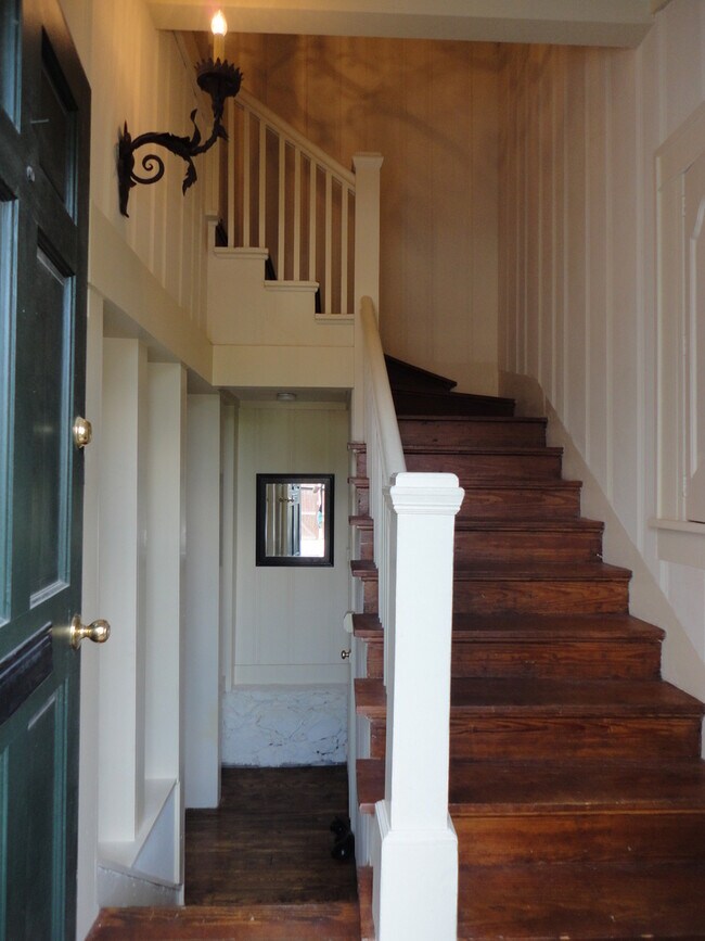 Foto del edificio - 712 Haskell St