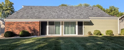 Building Photo - 3508 W 25th Terrace