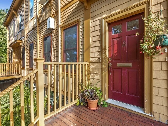 Foto del edificio - 16 Allen St