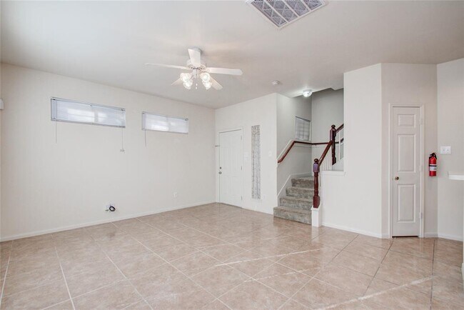Foto del edificio - 4512 Balkin St