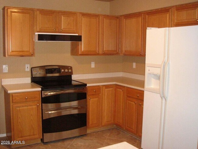 Building Photo - 7650 E Williams Dr