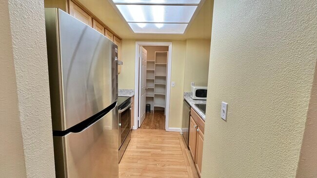 Foto del edificio - 14515 NE 32nd St