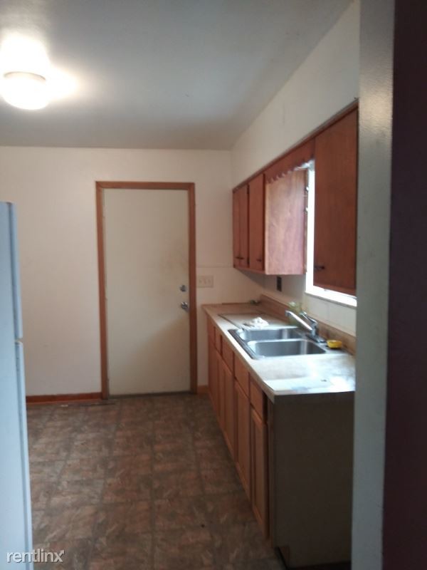 Building Photo - 4 br, 2 bath House - 2322 Erie Street