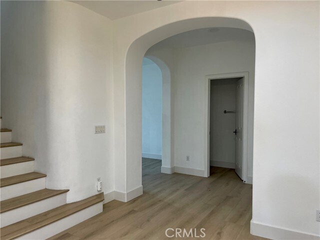 Building Photo - 305 Santa Maria St