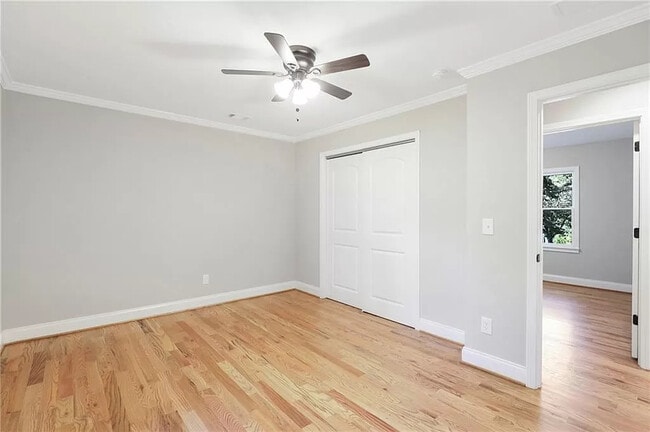 Building Photo - 334 Michael Dr