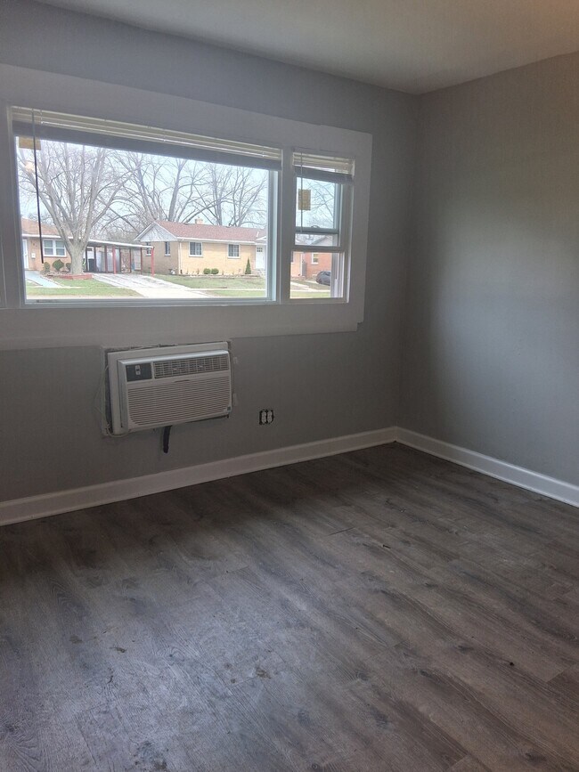 Foto del edificio - 392 W Hickory St