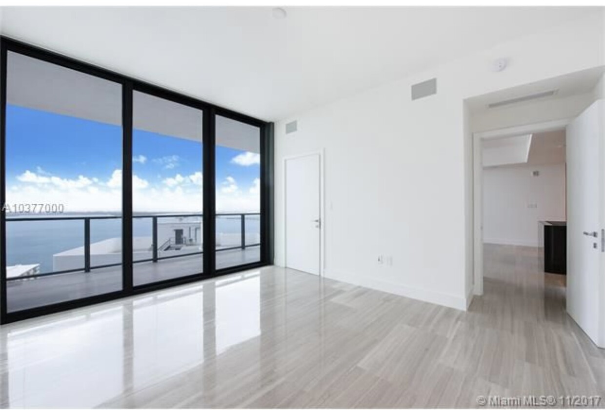 Foto principal - 1451 Brickell Ave