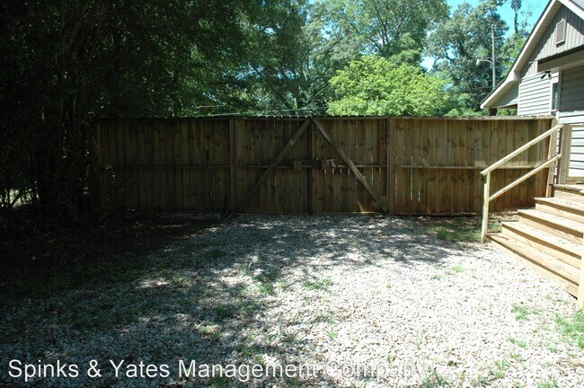 Building Photo - 3 br, 1 bath House - 203 Hodge St