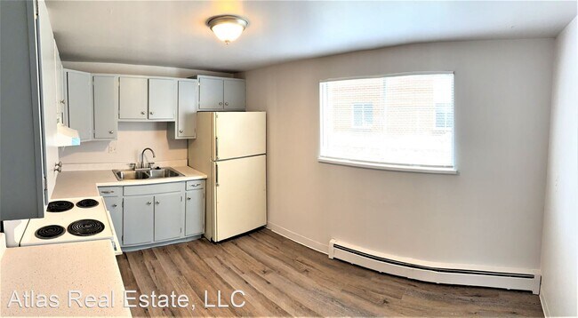 Building Photo - 3760 Owens St
