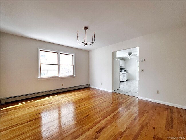 Foto del edificio - 148 Bennett Ave