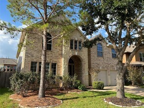 Building Photo - 26730 Wolfs Hill Ln