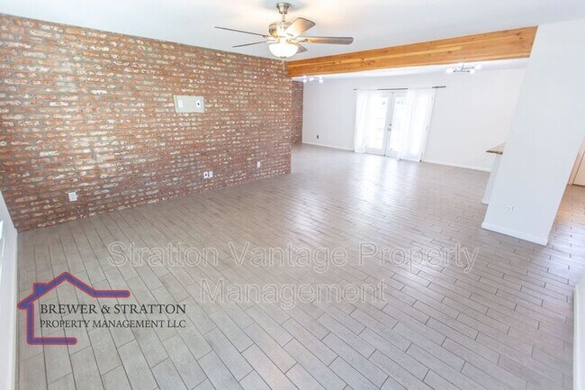 Foto del edificio - 8334 E Monte Vista Rd