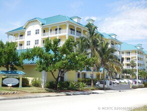 Building Photo - 800 Juno Ocean Walk