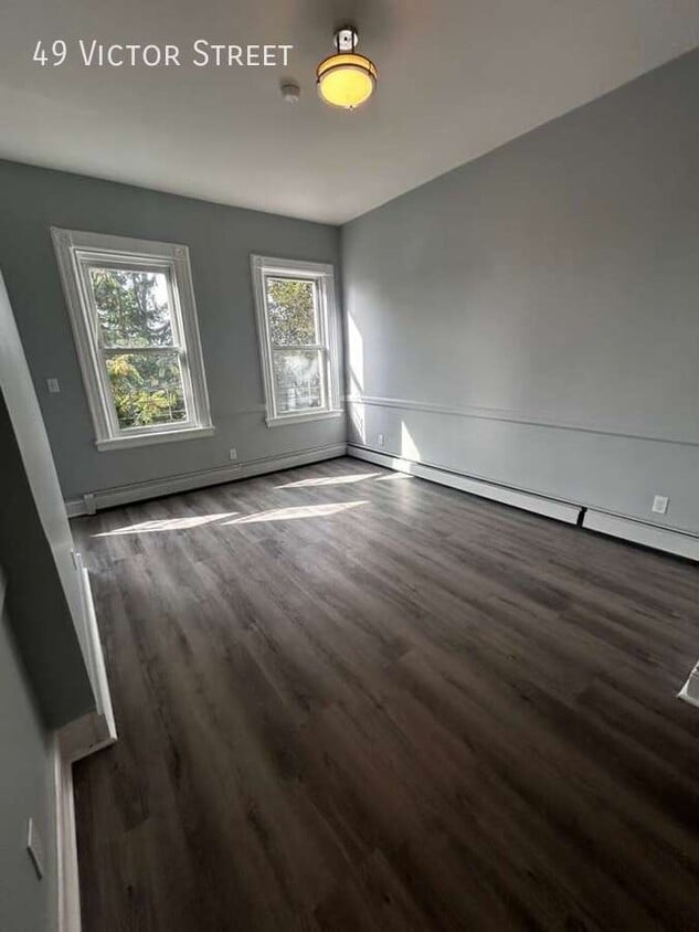 Photo - 49 Victor Street-