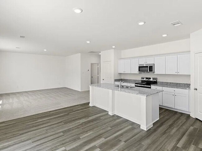 Foto del edificio - Stunning 3-2.5-2 in Forney ISD!