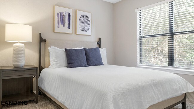 Foto del edificio - 1499 Central Park Blvd