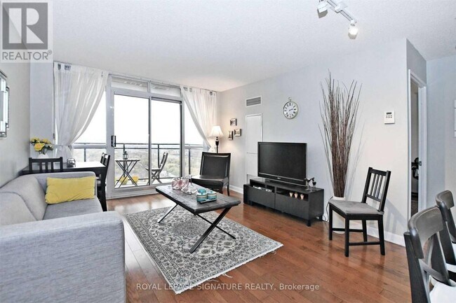 Building Photo - 33 Sheppard Ave E