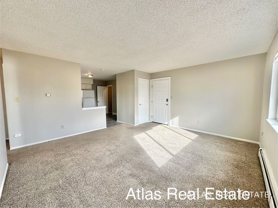 Foto principal - 2116 Friendship Pl