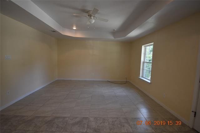 Foto principal - 202 N Harrison Ave