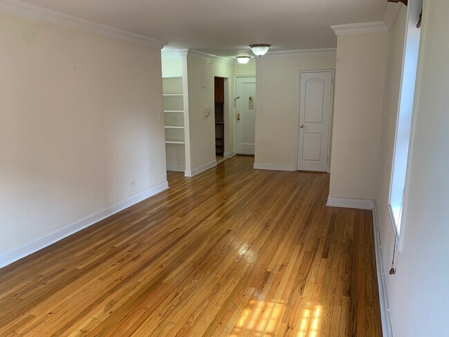 Foto del edificio - 103-30 68th Ave