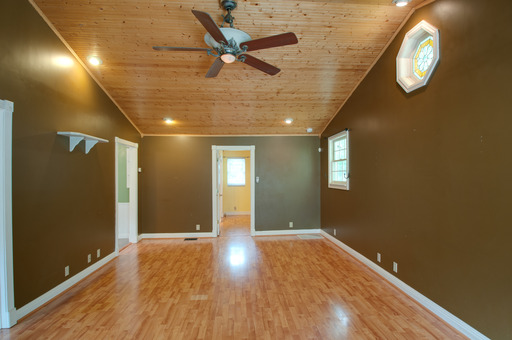 Building Photo - 4030 Westlawn Dr