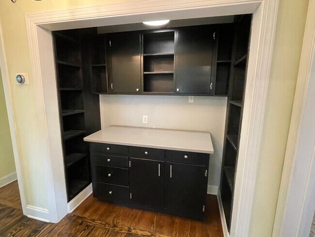 Building Photo - 211 Red Riding Hood Trail