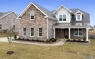 Building Photo - 8105 Goose Ridge Dr SE