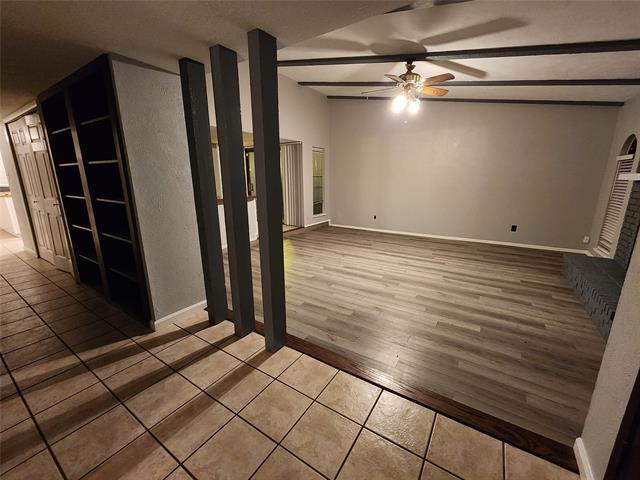 Foto del edificio - 5604 Usher St
