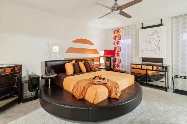 Photo - 9509 Bent Creek Pl House