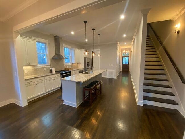 Building Photo - Prime East End Rental Home