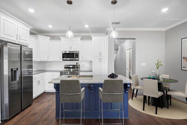 Cocina y comedor virtual - 16111 Pawnee Dr