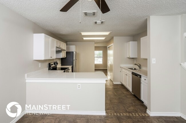 Foto del edificio - 11307 Malapai Park