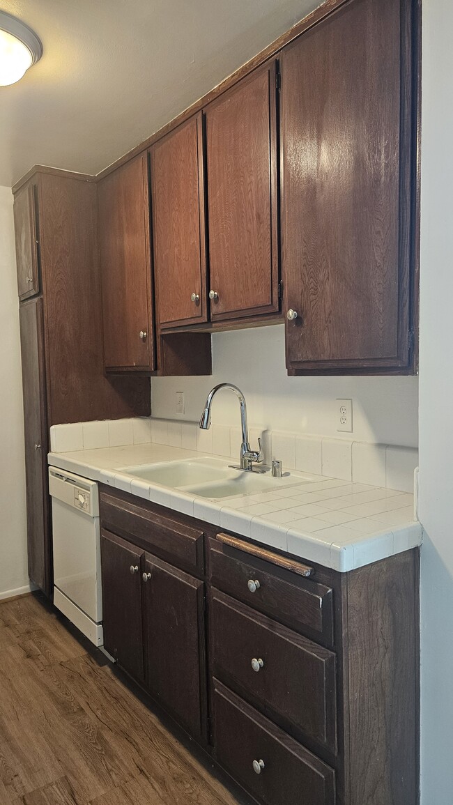 Building Photo - 3838 Keystone Ave