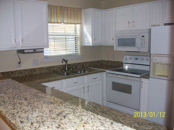 Foto del edificio - 541 Pointe S Dr