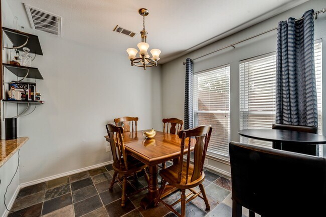 Foto del edificio - 4333 Bowser Avenue Unit#7, Dallas, Texas 7...