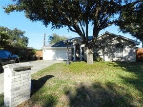 Building Photo - 17 Liz Rios Dr