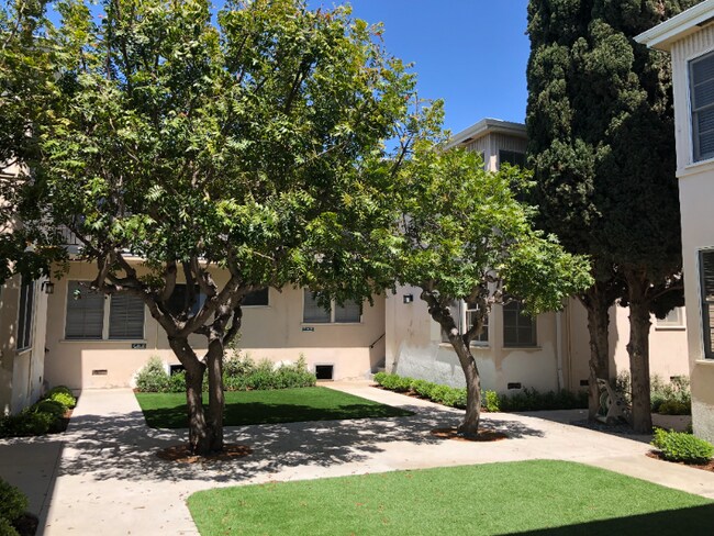 Foto del edificio - 222-228 Idaho Ave